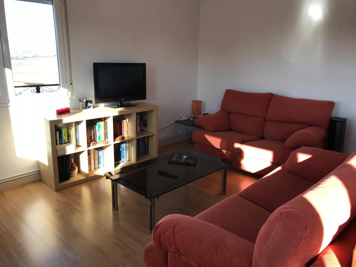 Lar Do Vento Apartment Calzadilla de Tera Ngoại thất bức ảnh