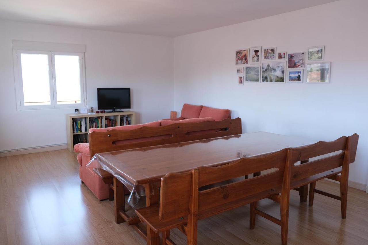 Lar Do Vento Apartment Calzadilla de Tera Ngoại thất bức ảnh